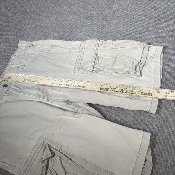 Levis Cargo Shorts Mens 33 Ivory Beige Cotton Baggy Heavy Workwear Skater Y2K - Picture 7 of 9